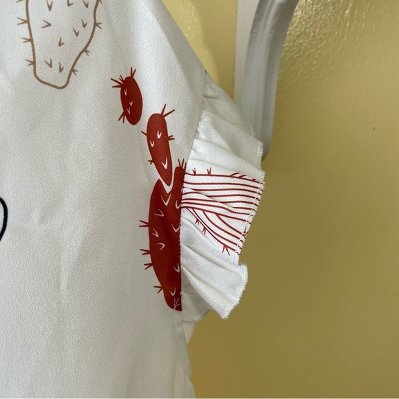 SHEIN Women’s Size 2XL V Neck tunic with ruffle cap sleeves Brown Black Red Tan - Picture 6 of 11